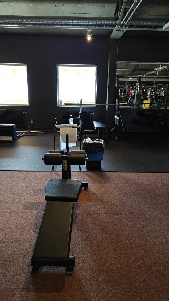 Awesome gym och wellness — träningsstudio i Mora — 5