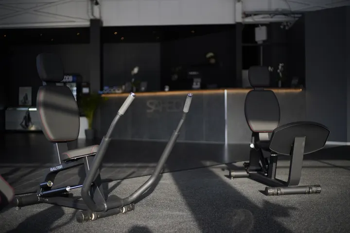 Saheq Wellness Center — träningsstudio i Hallstahammar — 2