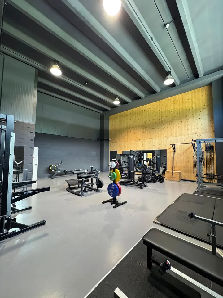 Stra-Fit — palestre-studio a Valcozzena — 3