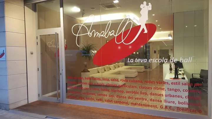 Escuela de Baile Amaball — baile-studio en Lleida — 3