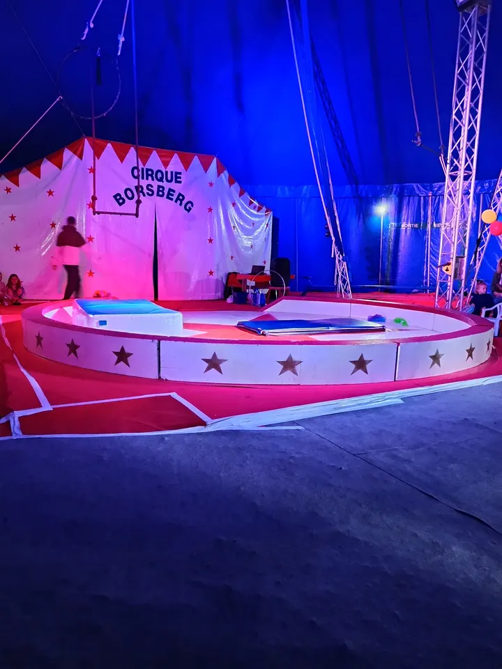 École de Cirque Borsberg — arts aériens-studio à ZAC Les Hauts de l'Orne, Fleury-sur-Orne — 2