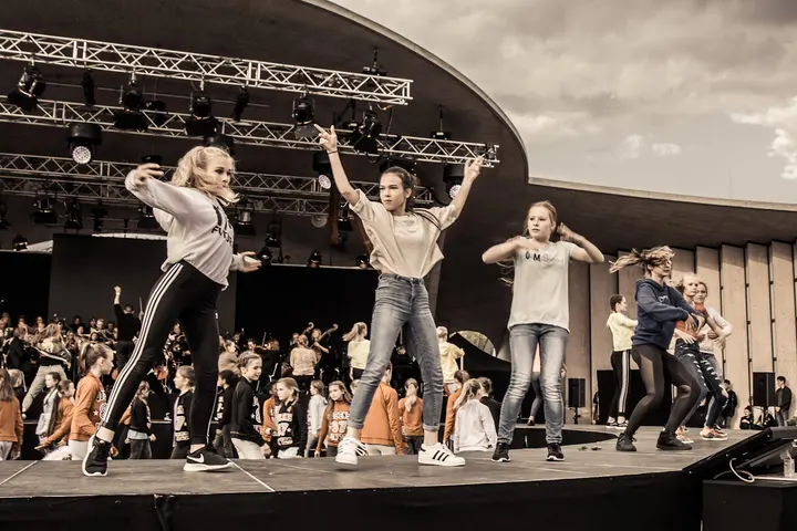 Ballettschule Szilvia Wolf in Berlin-Biesdorf — tanz-studio in Berlin — 3