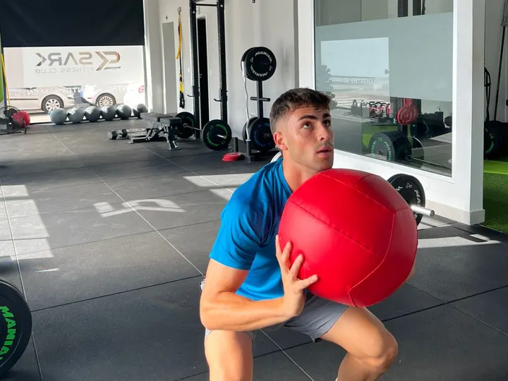 Sark Fitness Club — entrenamiento personal-studio en Xirivella, Valencia — 3