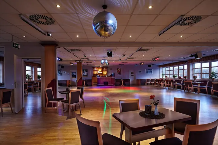 ADTV-Tanzschule Jörgens — tanz-studio in Leipzig — 3