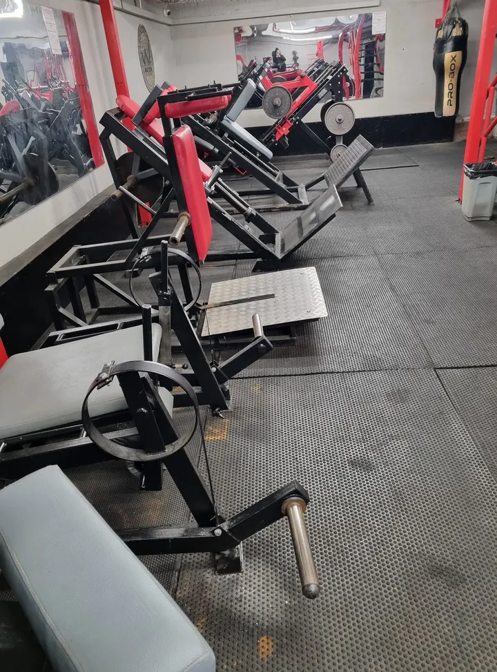 Legends Gym — fitness studio in Heath Town, Wolverhampton — 2