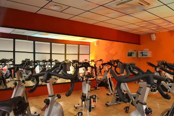 Le Carré de la Forme — salle de fitness-studio à Quartier de Bécon, Courbevoie — 3
