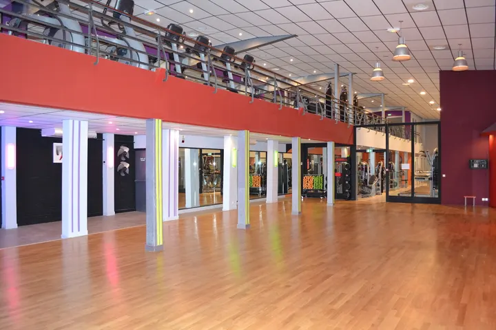 Le Carré de la Forme — Salle de fitness à Quartier de Bécon, Courbevoie