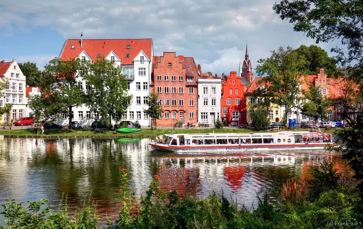 Yoga an der Trave — yoga-studio in Lübeck — 4