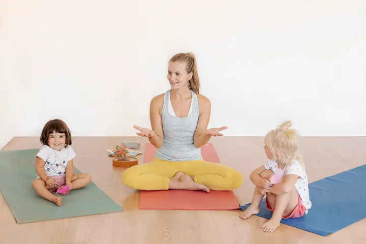 Yoga Seeds of Love Niños — Yoga en La Soledat Nord, Palma