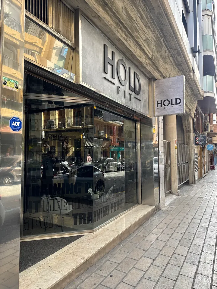 Hold Fit — fuerza-studio en Alicante — 3