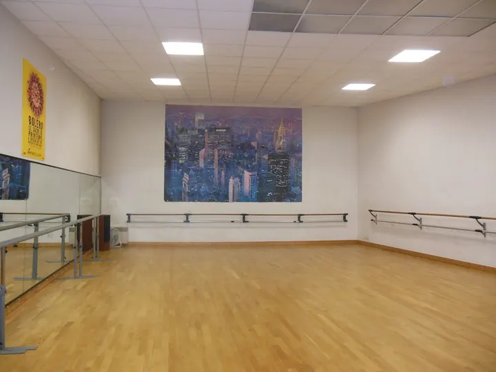 Khoreia — danse-studio à Europe, Tours — 2