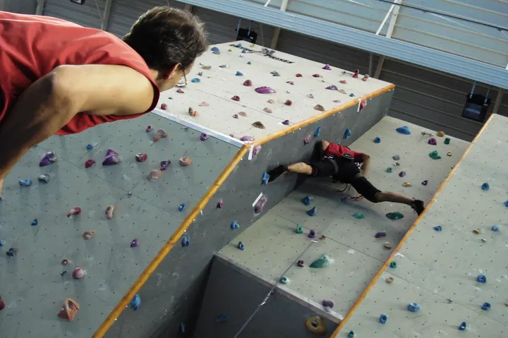 Verticlub des ET — escalade-studio à Saint-Roch, Toulon — 3