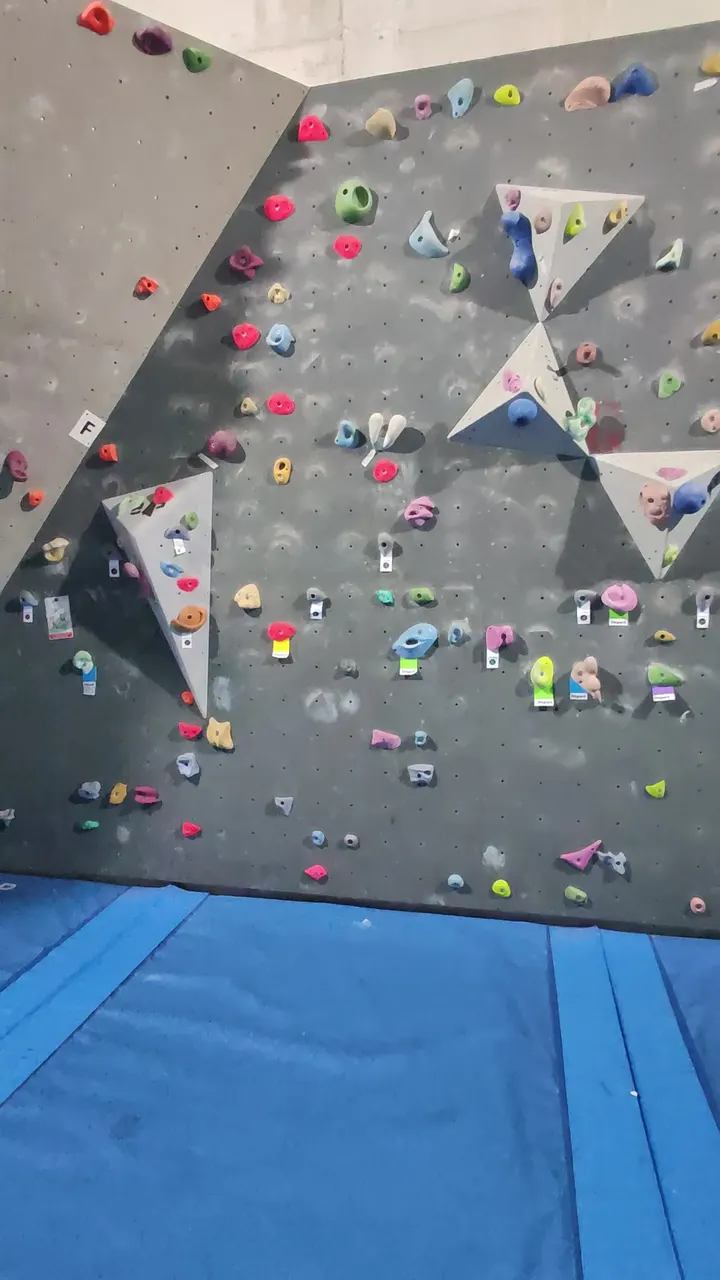 Verticlub des ET — escalade-studio à Toulon — 4