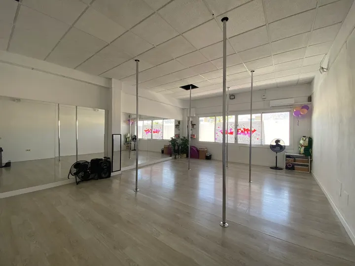Pole Enjoy - Estudio de pole sport — pole fitness-studio en Las Lagunas de Mijas — 2