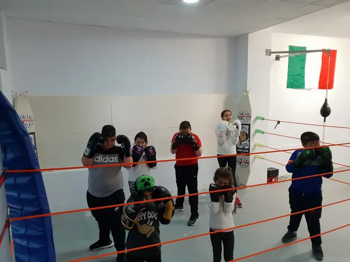BOXEO SANTANDER EMMA BOXING CLUB — artes marciales-studio en Cajo, Santander — 3