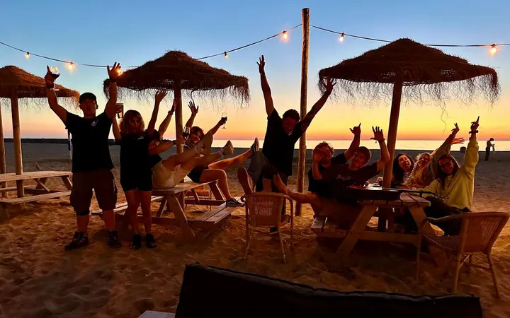 Aloha Beachclub, Surfschool & Surfshop — Yoga in Scheveningen, Den Haag