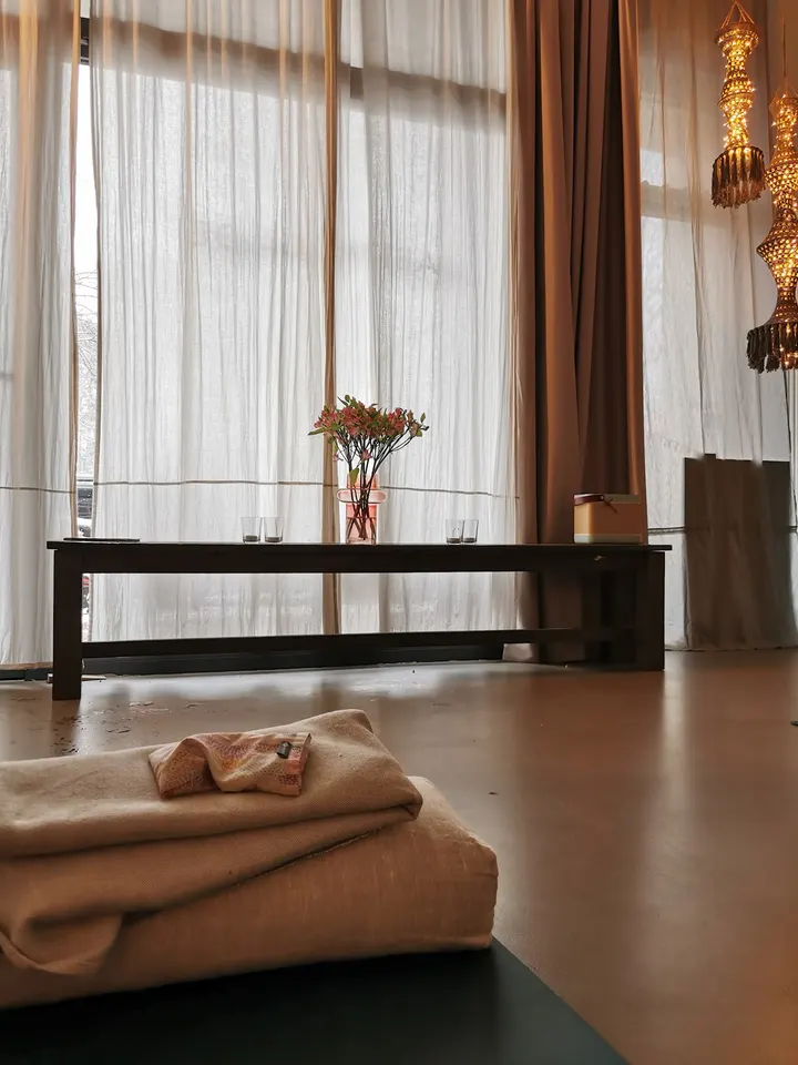 A bit Yoga — yoga-studio in Moabit, Berlin — 2