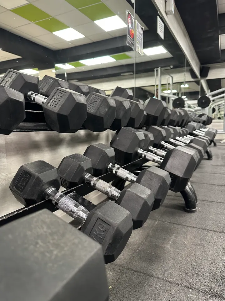 Global Fit — estudio de fitness-studio en Angustias - Chana - Encina, Granada — 2