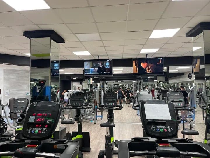 Global Fit — estudio de fitness-studio en Granada — 4