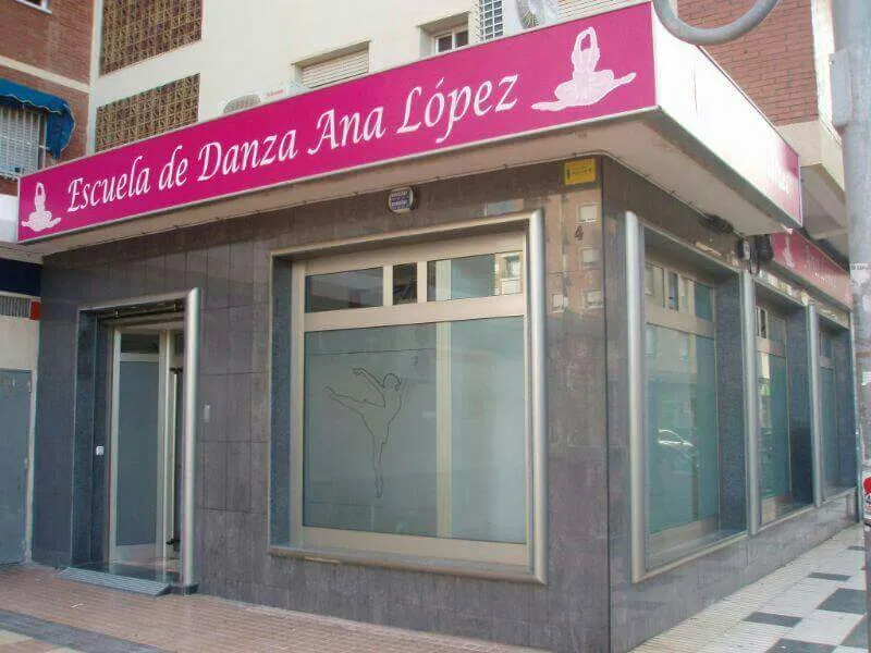 Escuela De Danza Ana López — baile-studio en Cartagena Casco, Cartagena — 3