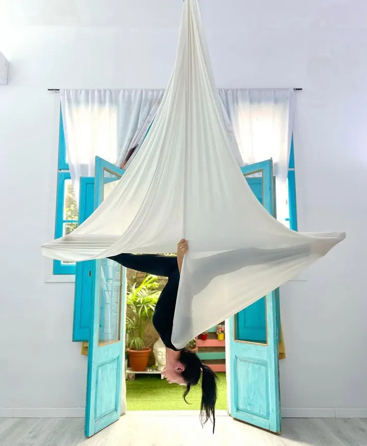 Your Space - Aero Yoga — Aerial en Sant Martí, Barcelona