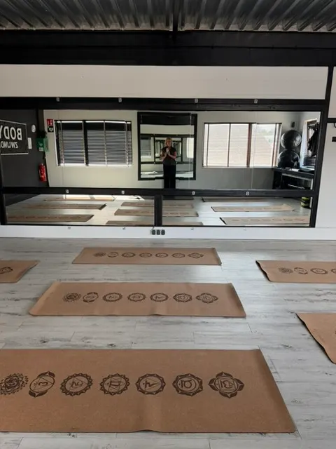 Zen met Bren — yoga-studio in Voormalig Veilingterrein, Zwijndrecht — 3