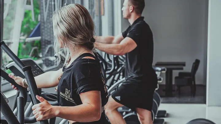 Health Fitness Club — Sportschool in Loosduinen, Den Haag