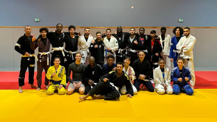Flow Jiu-Jitsu Bresilien — jjb-studio à Ivry-sur-Seine — 3
