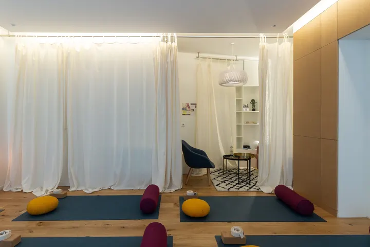 YAY Joseph de Maistre (JDM) — yoga-studio à Paris — 3