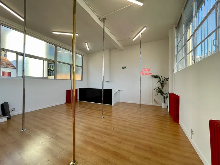 Studio Pole Fitness — pole fitness-studio à Vincennes — 3