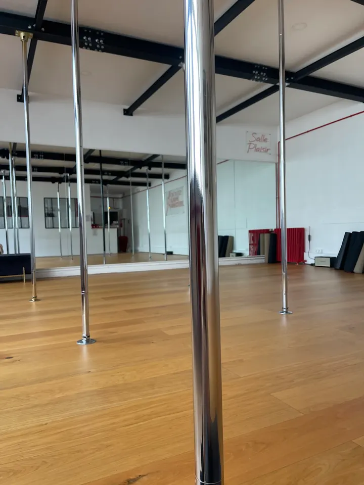Studio Pole Fitness — pole fitness-studio à Vincennes — 4