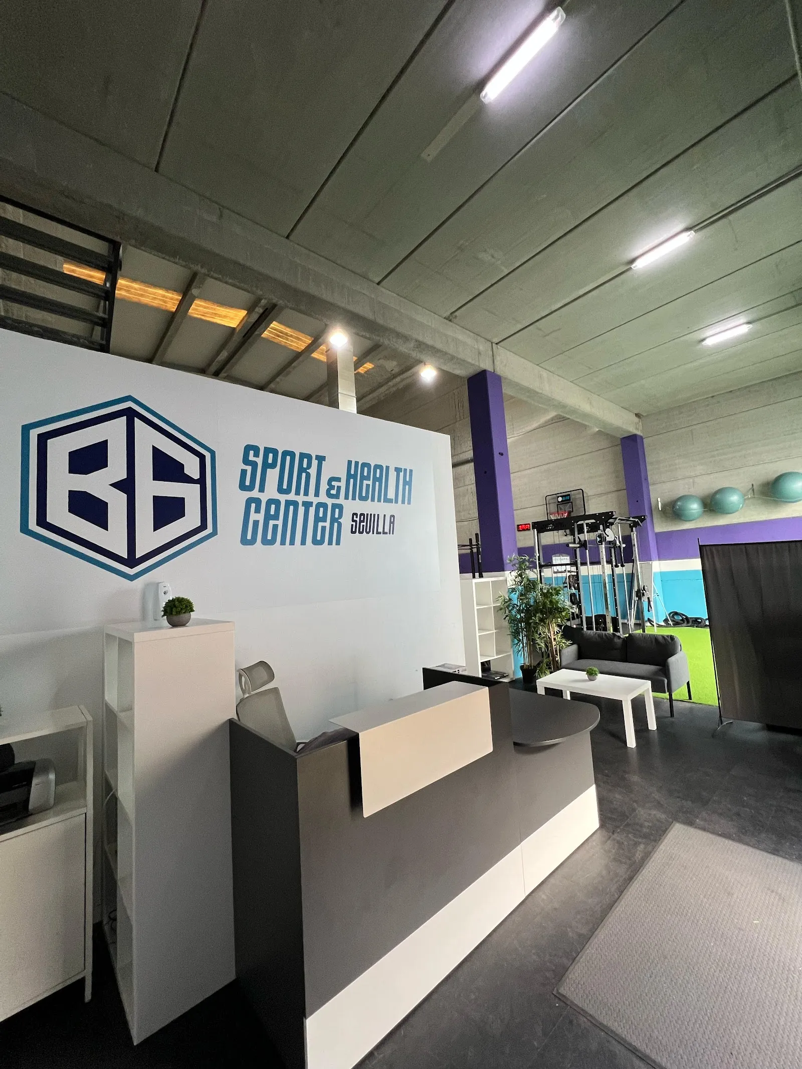 B6 ELITE — entrenamiento personal-studio en Alcalá de Guadaíra — 2