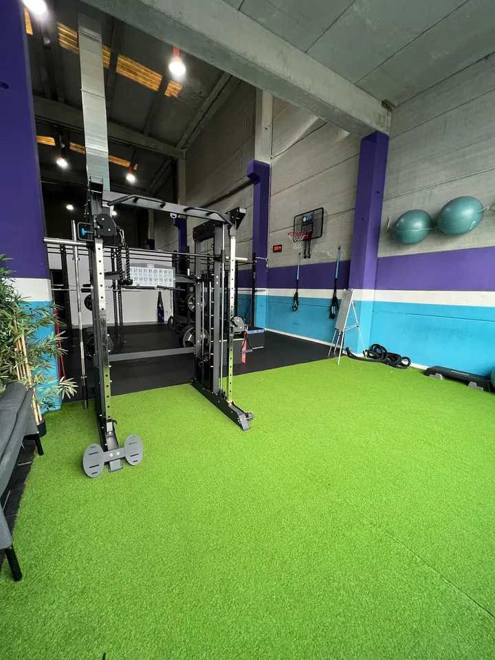 B6 ELITE — entrenamiento personal-studio en Sevilla — 3