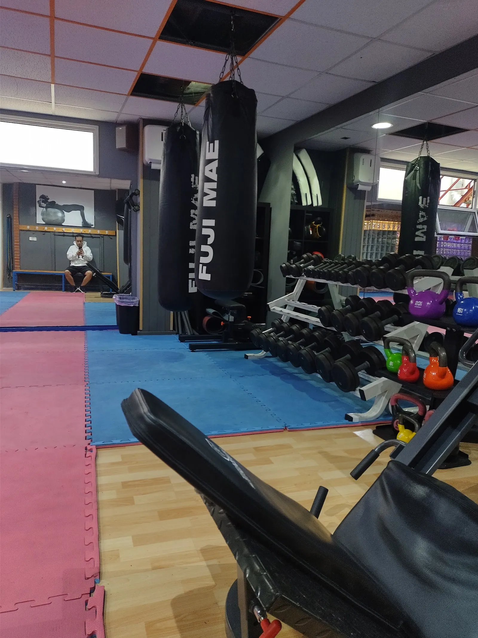Caimán — boxeo-studio en Muriedas — 3