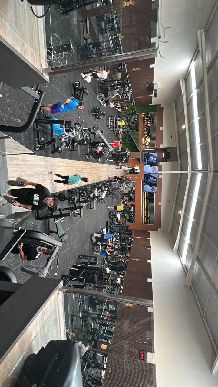 Base Fitness Club — ginásio-studio em Santa Maria da Feira — 3