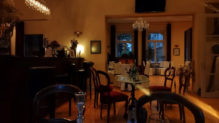 Tanz Galerie Die Eventlocation — Tanz in St. Johannis, Nürnberg