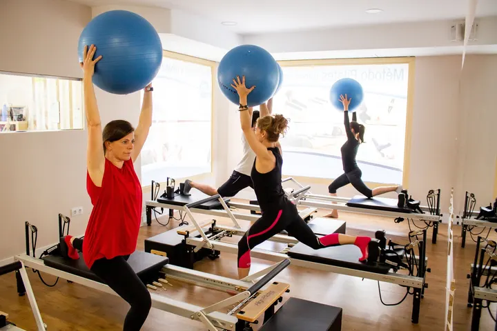 Fisioterapia Alameda — entrenamiento personal-studio en Alameda de Osuna, Madrid — 2