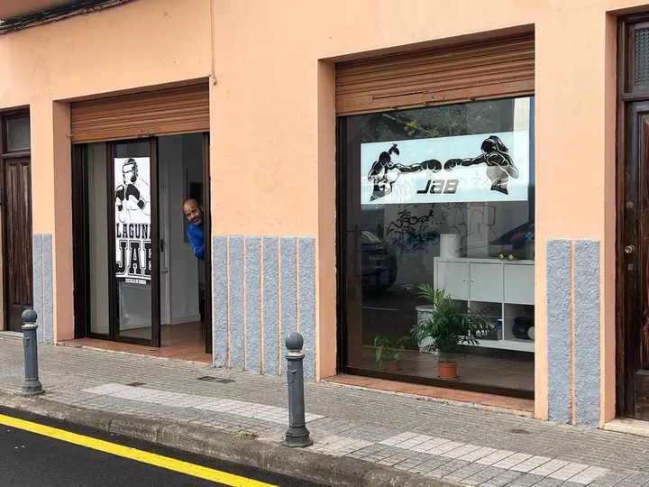Escuela de boxeo Laguna Jab — artes marciales-studio en La Laguna — 5