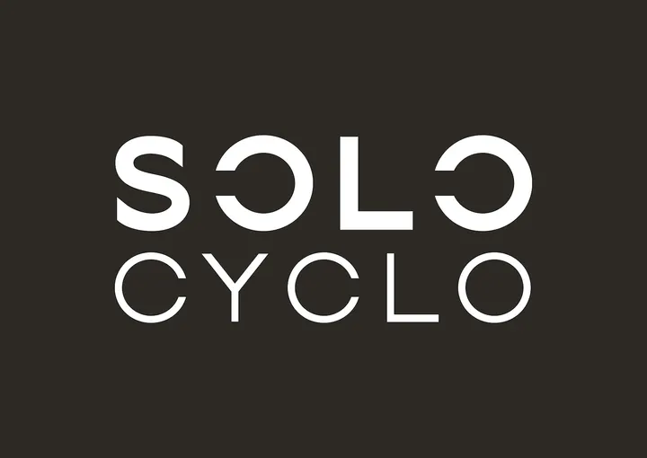 SOLO CYCLO — ciclismo-studio en Exposició, Valencia — 2