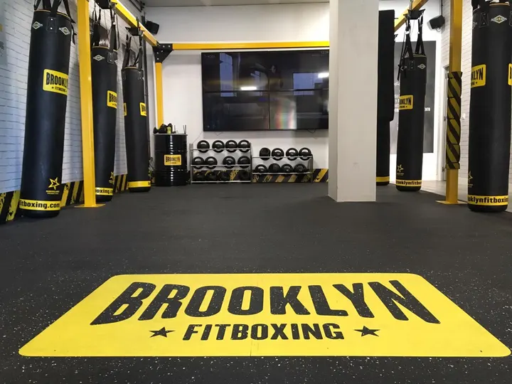 Brooklyn Fitboxing Guadalajara — artes marciales-studio en Amistad, Guadalajara — 3