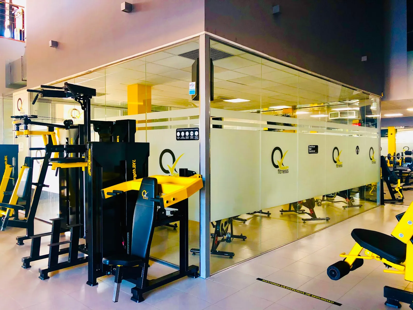 GOLDEN GYM — estudio de fitness-studio en Aljaraque — 3