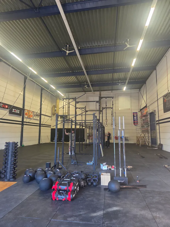 CrossFit Fellowship Weg en Bos 80e — CrossFit in Boterdorp, Bergschenhoek