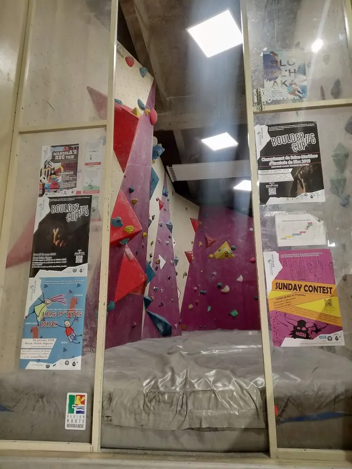 Centre Sportif du Bois — salle de fitness-studio à Mont-Saint-Aignan — 2
