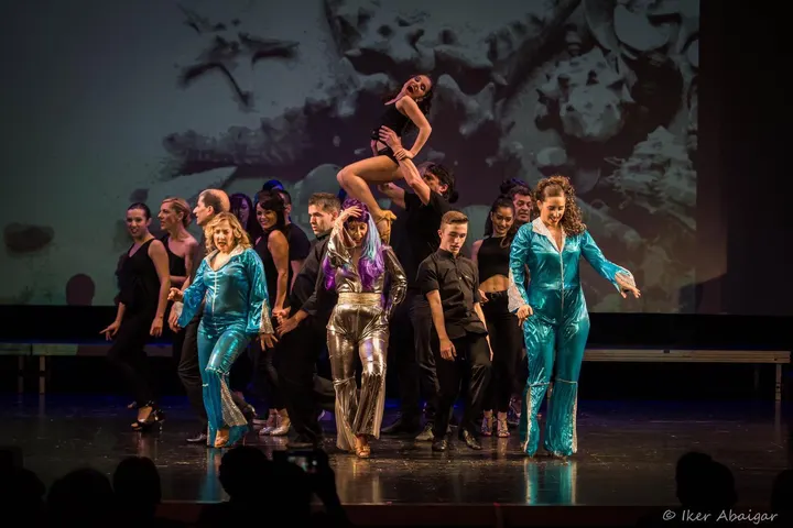 ACADEMIA DE BAILE AMAIA GONZALEZ CABALLERO — baile-studio en Lasarte-Oria — 5