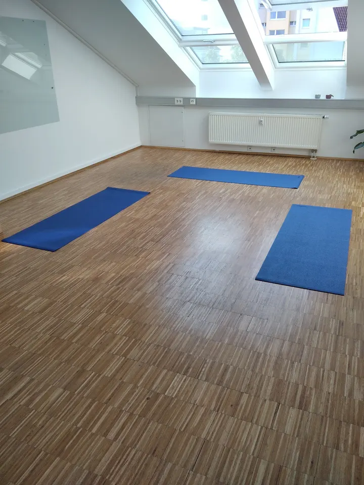 Soulfit Yoga Frankfurt — yoga-studio in Bornheim, Frankfurt am Main — 3