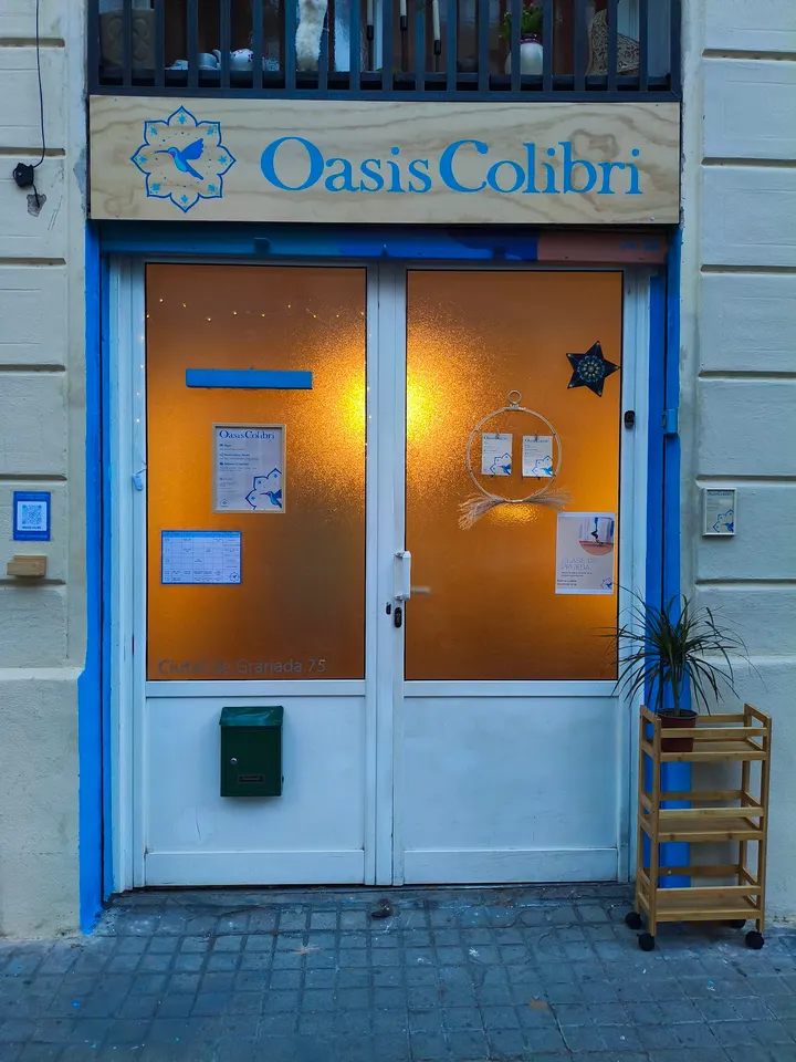 oasis.colibri — Aerial en Sant Martí, Barcelona