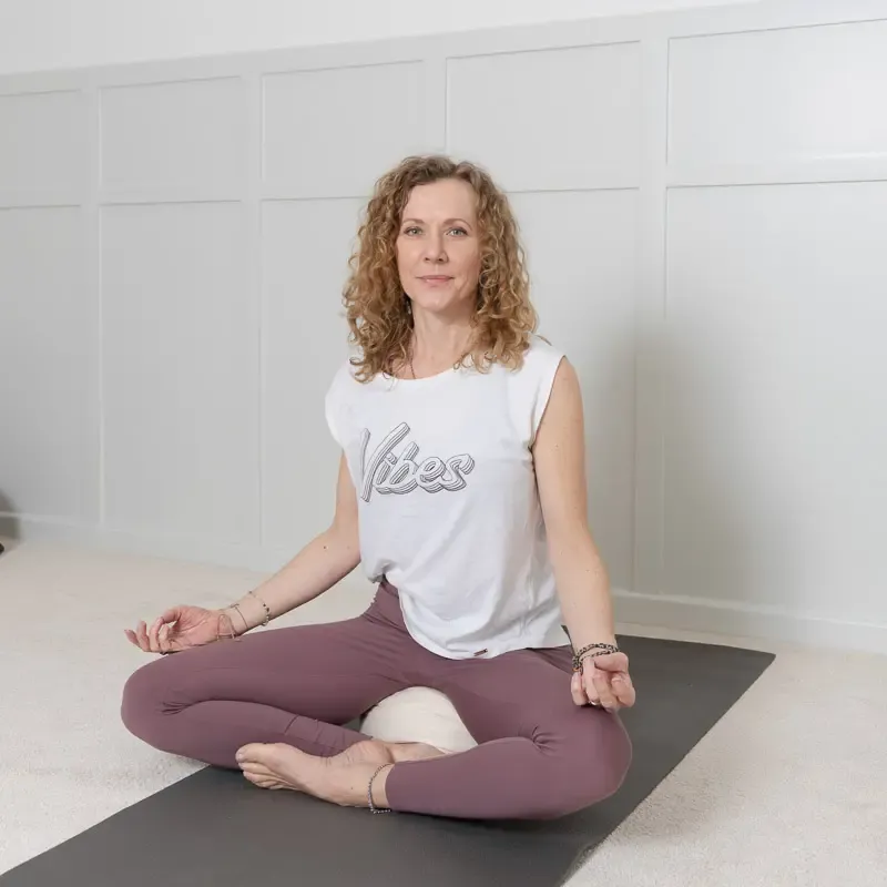 Flow & Fly Yoga.Circle — yoga-studio in Düsseldorf — 5