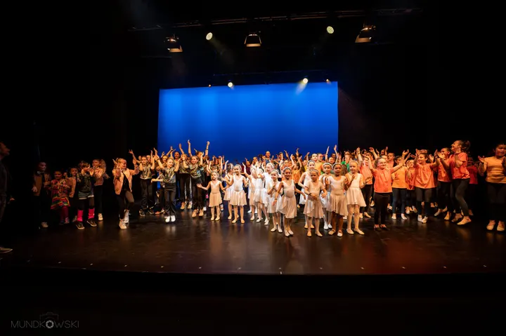 On Stage Kids — Gymnastics in Hamburg