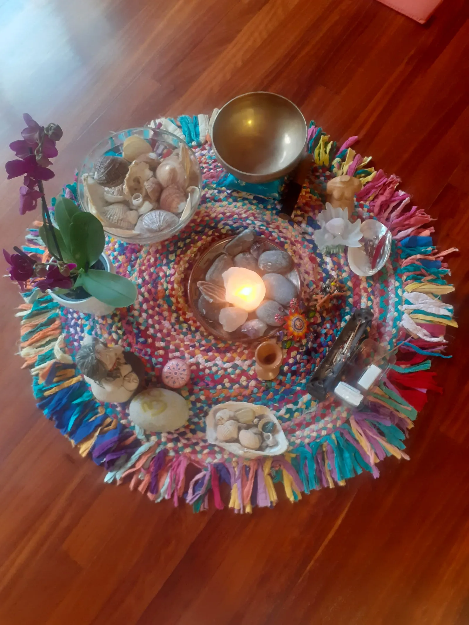 Sala Ama Talleres De Yoga Atención Plena Y Meditación. Talleres De Embara — yoga-studio en Bilbao — 3