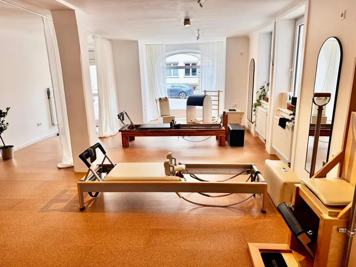 PAQUITA CLASSICAL PILATES STUDIO — Pilates in Uhlandshöhe, Stuttgart